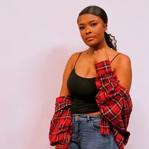 Meet your Posher, Biaget